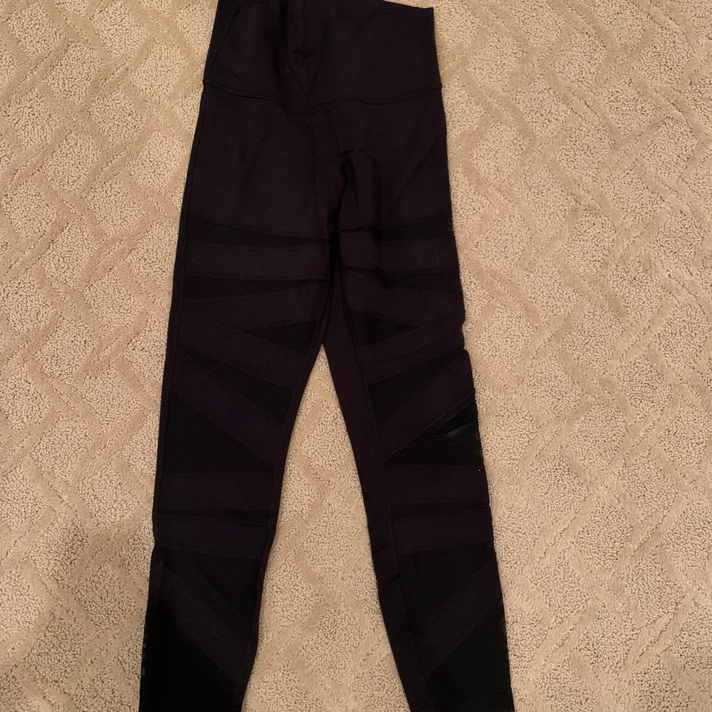 Black LuLuLemon Leggings